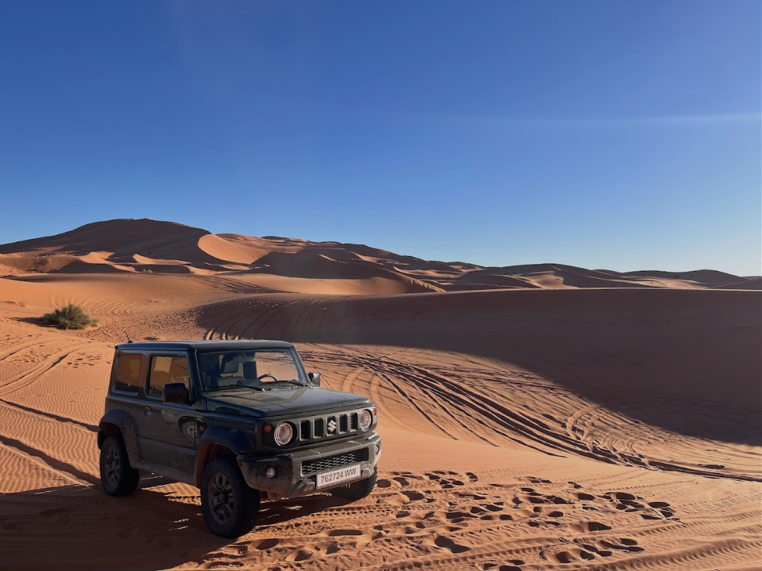 4x4 Off Road Alquiler De Coche Marrakech El Suzuki Jimny En El Sáhara Marroquí